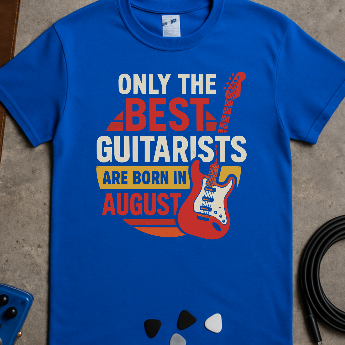 Best Guitarists Born In August T-Shirt
