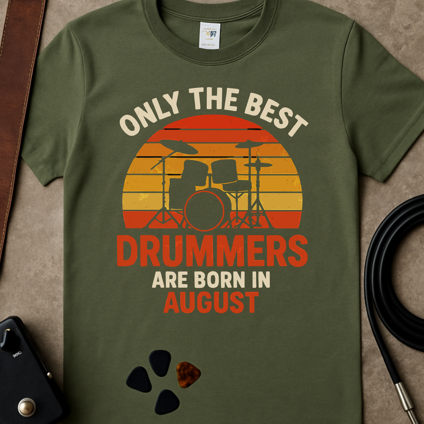 Best Drummers Born In August T-Shirt